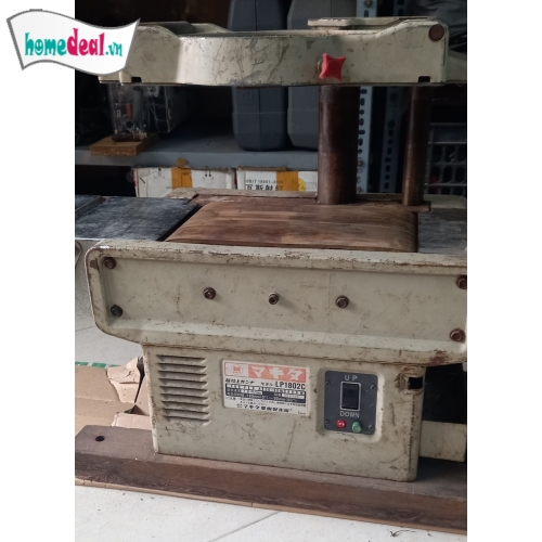 Máy Bào Lạng Makita LP1802C