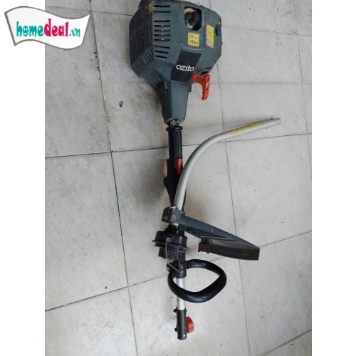 Máy cắt cỏ động cơ 2 thì Ozito