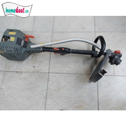 Máy cắt cỏ động cơ 2 thì Ozito